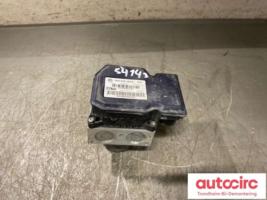ABS sentral til VW Passat 2011-2015 (B7) (B7) (TRW|3AA614109N|)