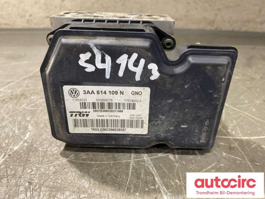 ABS sentral til VW Passat 2011-2015 (B7) (B7) (TRW|3AA614109N|)
