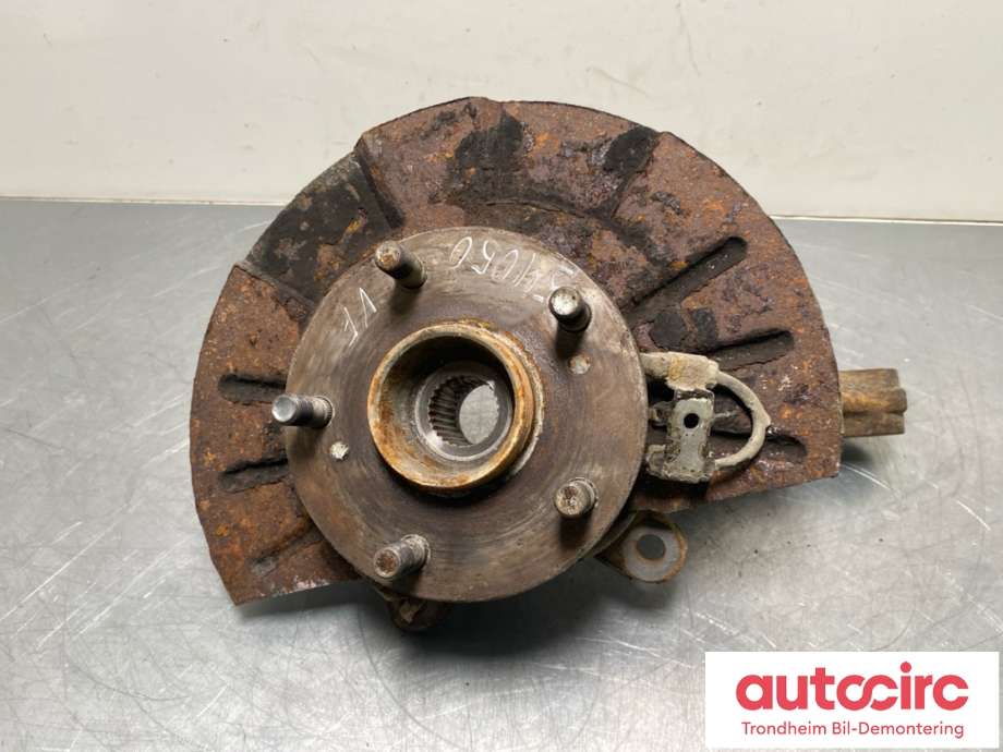 Hjulspindel venstre foran til Suzuki Grand Vitara, 2005-2015 (Type III)  (4515165J00)