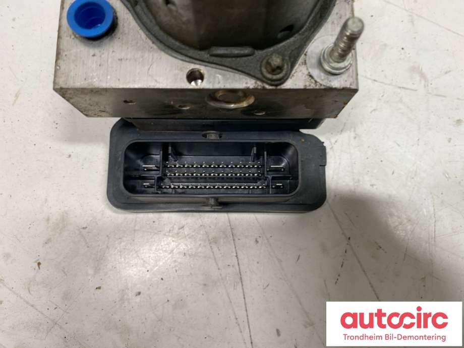 ABS sentral til Mercedes GLA 2014-2020 (X156) (X156) (BOSCH|A 009 431 65 12|A009 431 68 12|0 265 056 006)