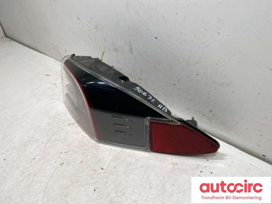 Baklykt høyre ytre til Tesla Model S 2016-2021 (Fase 2)  (6005921-00-B|6005921|6005921-00-C|6005921-00-D|6005921-00-E|6005921-00-F)