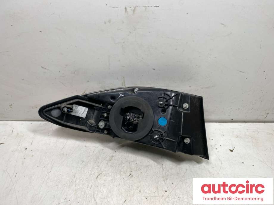 Baklykt høyre ytre til Tesla Model S 2016-2021 (Fase 2)  (6005921-00-B|6005921|6005921-00-C|6005921-00-D|6005921-00-E|6005921-00-F)