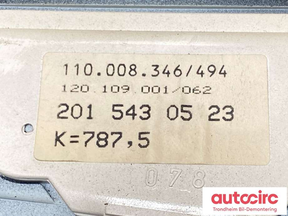 Instrumentpanel til Mercedes 190 1984-1993 (W201) (W201) (A2015430523|A0005423356|A0005423956)