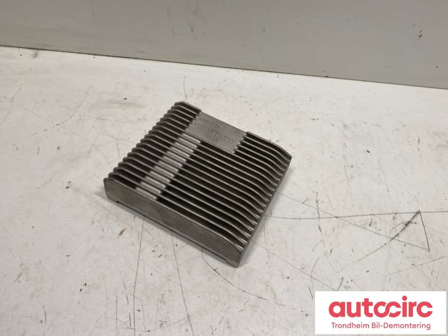 Bilstereo forsterker til Hyundai Kona 2017-2021 (Type I, Fase 1) (KRELL|96370K4000|180600380|)