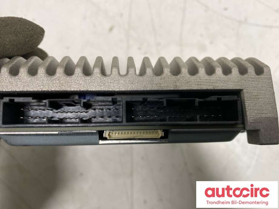 Bilstereo forsterker til Hyundai Kona 2017-2021 (Type I, Fase 1) (KRELL|96370K4000|180600380|)