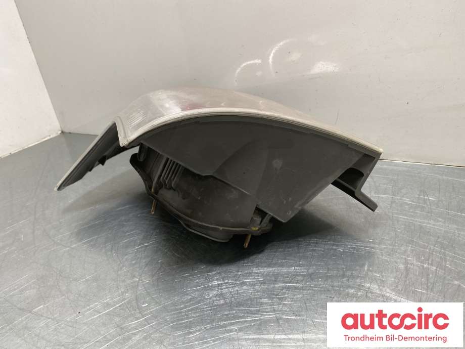 Baklykt venstre til Toyota Verso 2004-2009 (Type II)  (815610F020|)
