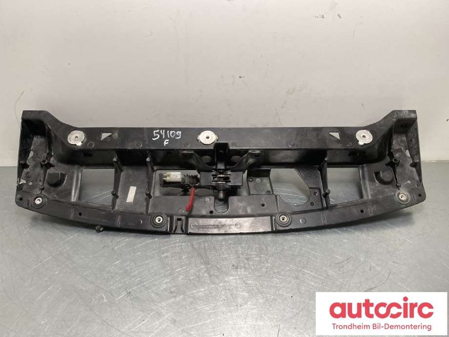 Frontplate øvre til Porsche Taycan, 2019-->>  (9J1805015A)