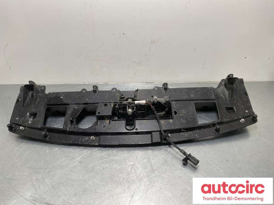Frontplate øvre til Porsche Taycan 2019-->> (9J1805015A|9J1823501|9J1 823 509 AY| PAD 823 509)