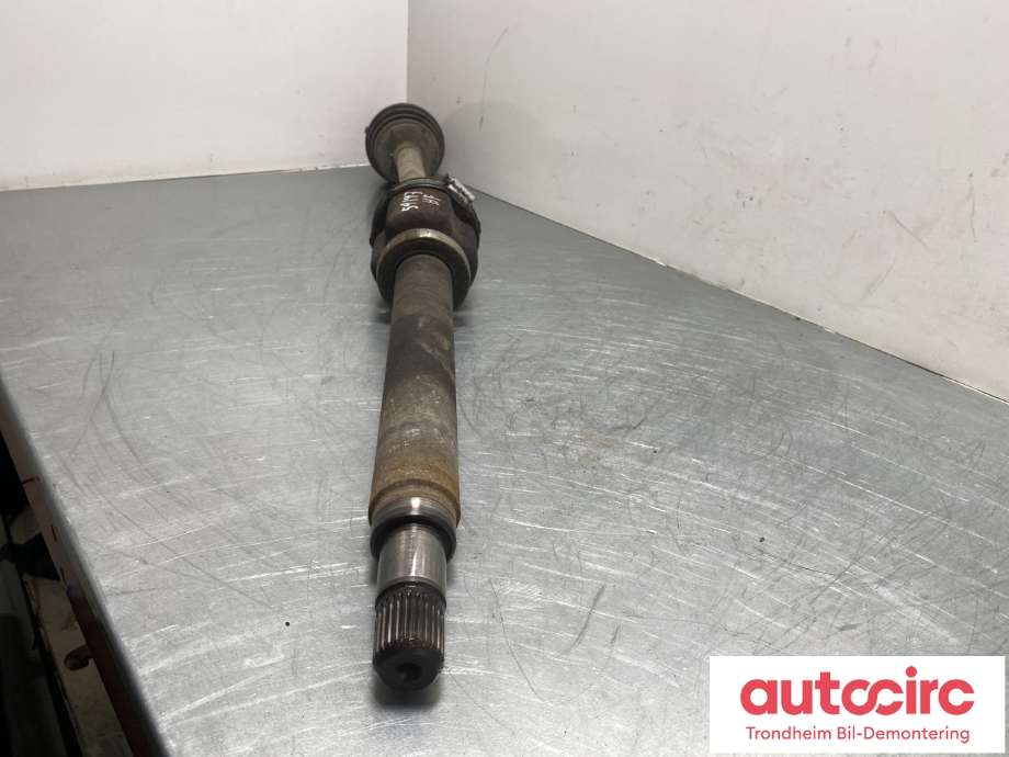 Drivaksel høyre foran, diesel/manuell til Volvo V70 2007-2013 (Type III, Fase 1) (36002894|30787818|31259788)