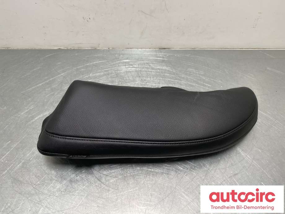 Airbag sidepute høyre til Porsche Taycan, 2019-->>  (9J1885178B)
