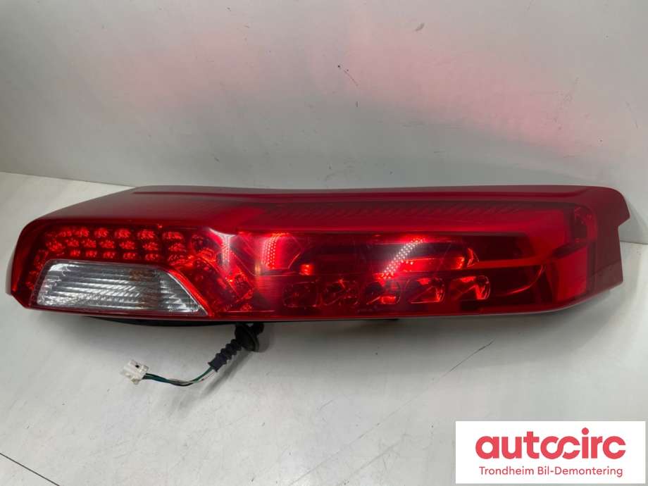 Baklykt venstre til Nissan X-Trail 2007-2014 (T31) (T31) (265553UB0A|)