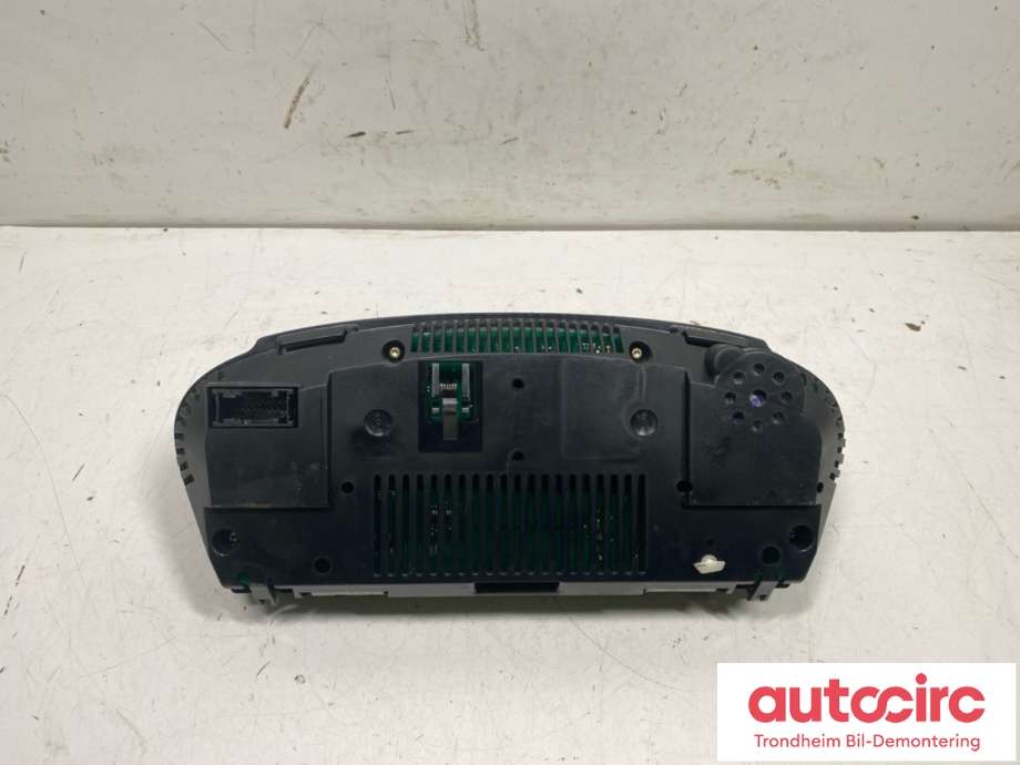 Instrumentpanel til BMW 5-Serie 2003-2010 (E60/E61) (E60/E61) (62 11 9 135 254|)