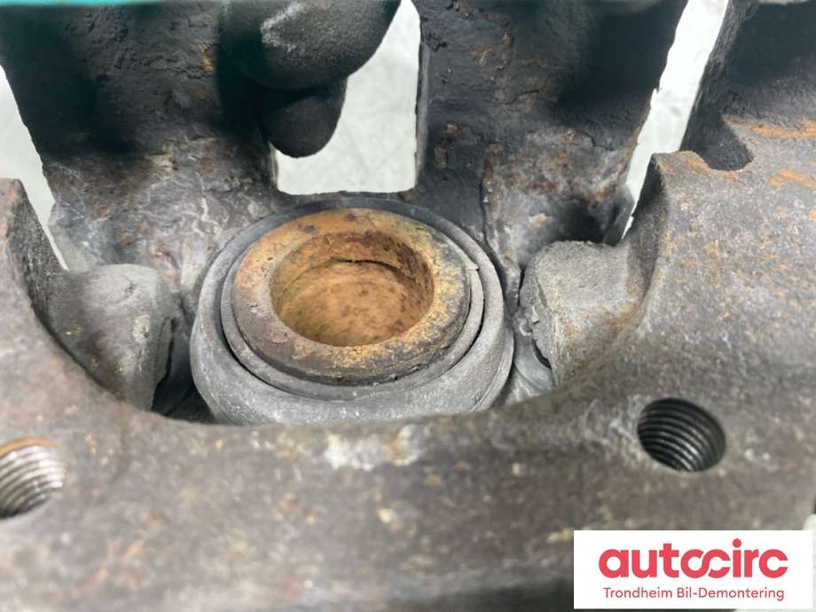 Bremsecaliper høyre bak til BMW 5-Serie 2003-2010 (E60/E61) (E60/E61) (34 21 6 765 912|34 21 6 753 681|)