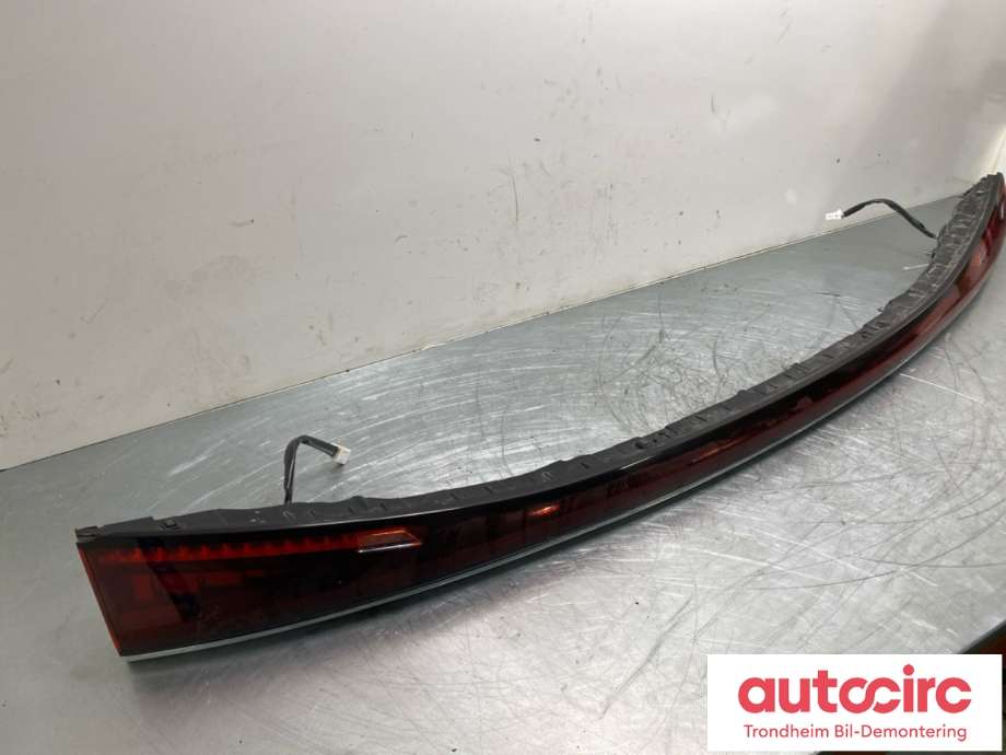 Baklykt midtre til BYD Atto 2022-->> (SC2E-4107300|)