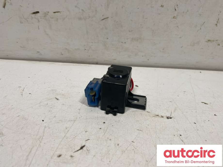 Alarm til Mitsubishi Pajero, 2007-2016 (Type IV, Fase 1)  (MB649187)