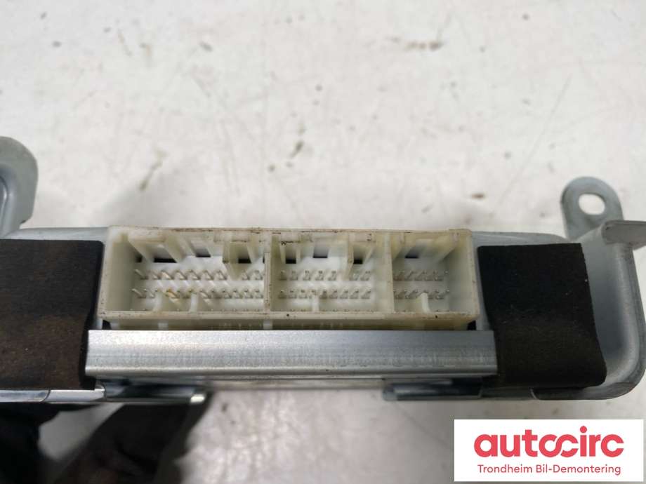 Styreenhet antispinn til Mitsubishi Pajero 2007-2016 (Type IV, Fase 1) (ADVICS|8633A034|115811-14210|)