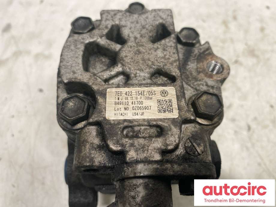 Servo pumpe mekanisk til VW Transporter / Caravelle 2009-2015 (Fase 2) (T5) (T5) (HITACHI|7E0422154E|2H0422154A|)