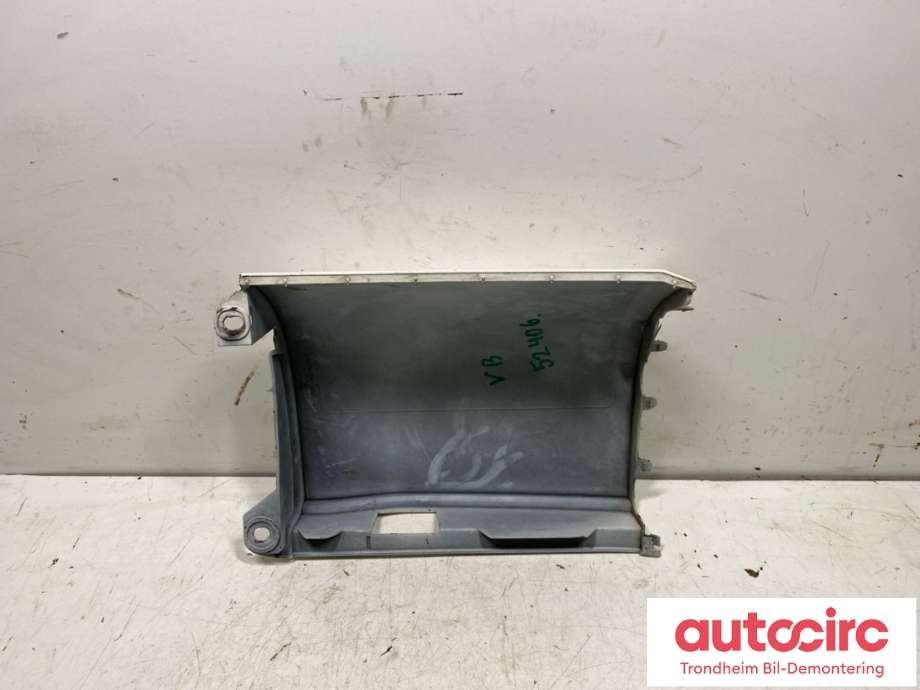 Støtfangerving venstre bak til VW Transporter / Caravelle 2009-2015 (Fase 2) (T5) (T5) (7H0 807 321 D|)