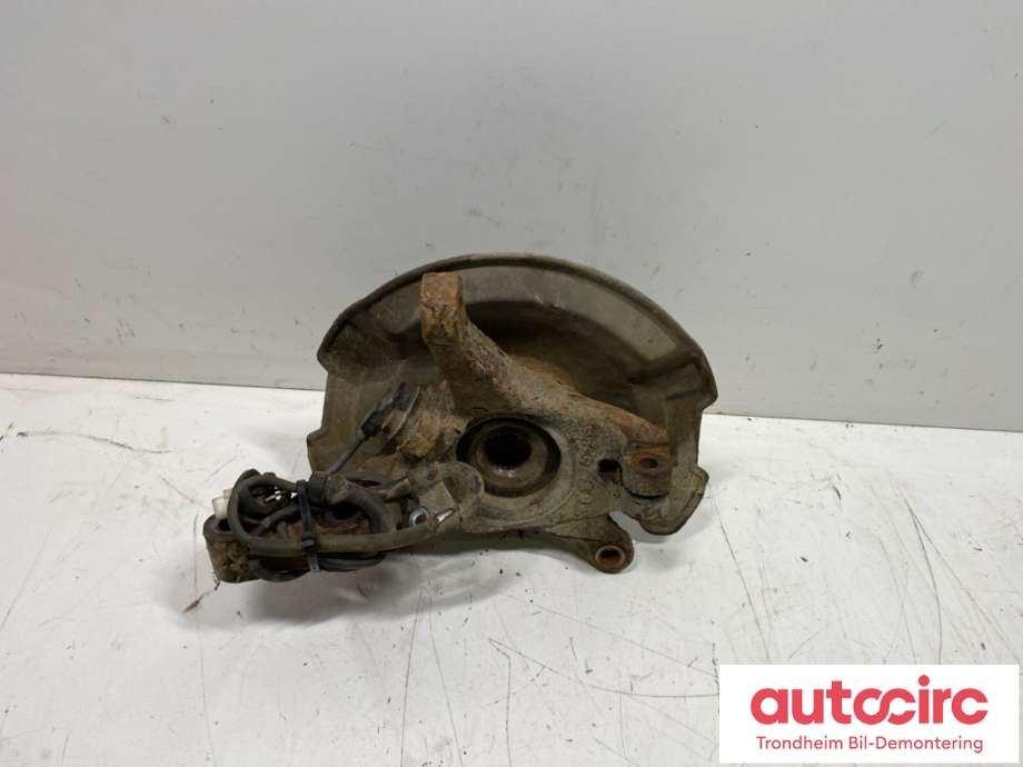 Hjulspindel høyre foran til Suzuki Swift 2005-2010  (4511163J50|)