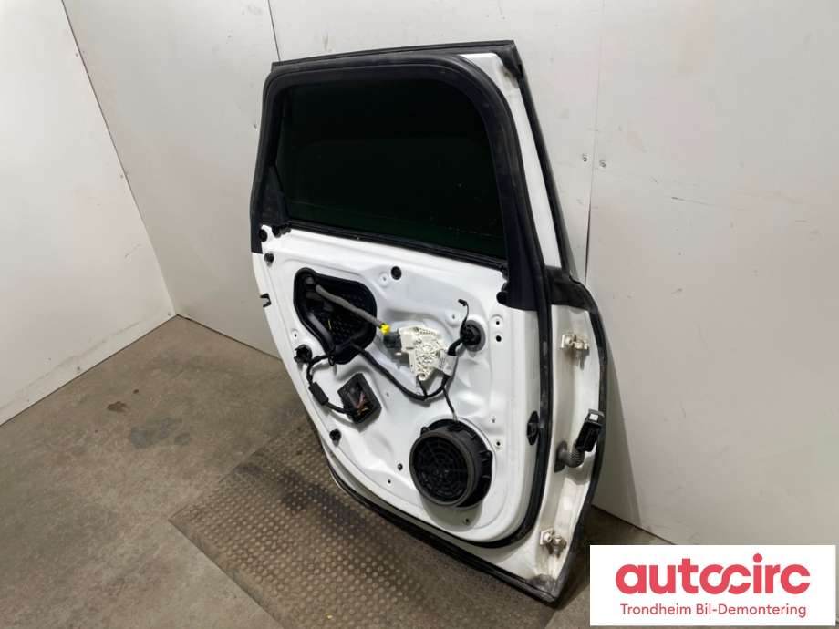 Dør venstre bak til Audi A6, Allroad 2012-2014 (Type III, Fase 1) (C7) (C7) (4G9833051|)