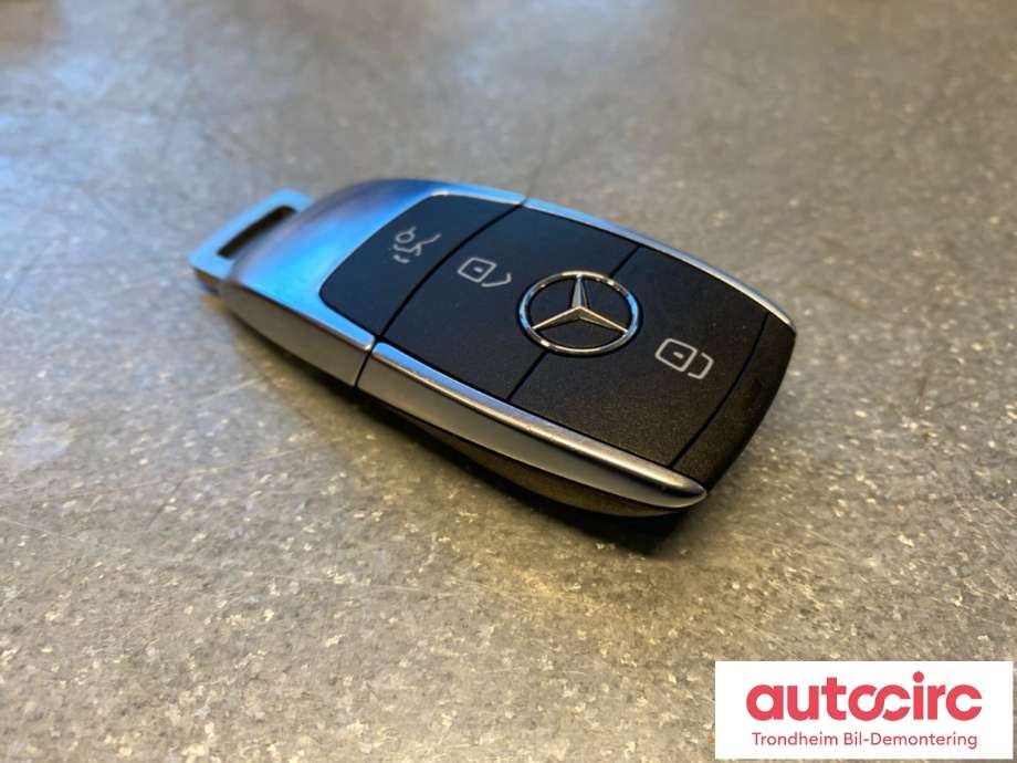 Nøkkel til Mercedes EQB 2022-->> (MERCEDES|A1779051008|)