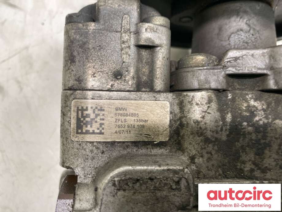 Servo pumpe mekanisk til BMW 5-Serie 2003-2010 (E60/E61) (E60/E61) (ZF|678084802|7652974109|32416780848)