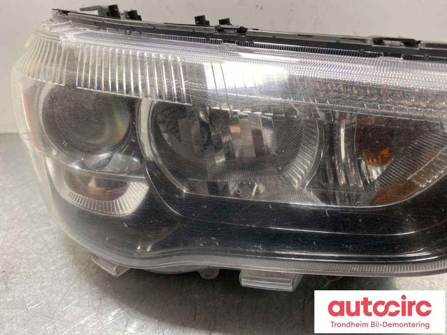 Frontlykt høyre xenon til Mitsubishi ASX 2010-2019 (8301B592|)