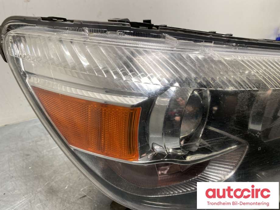 Frontlykt høyre xenon til Mitsubishi ASX 2010-2019 (8301B592|)