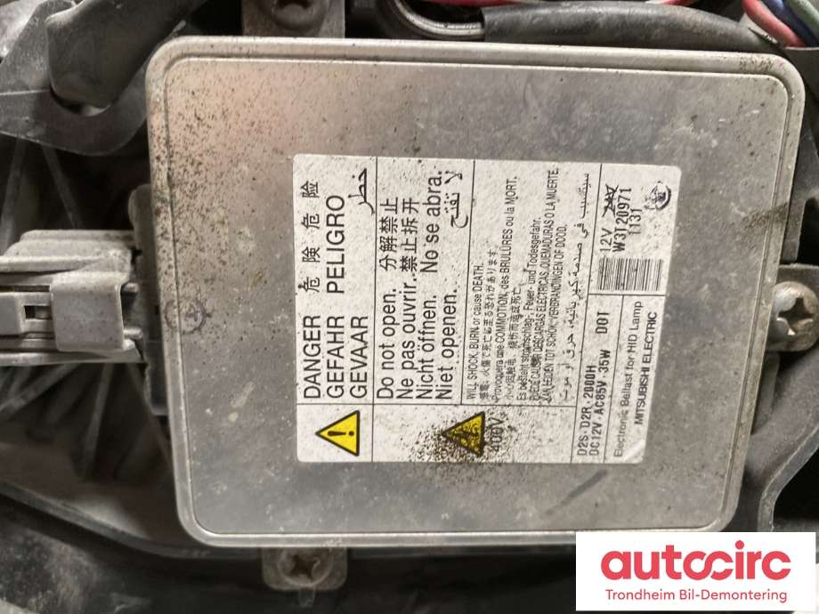 Frontlykt høyre xenon til Mitsubishi ASX 2010-2019 (8301B592|)