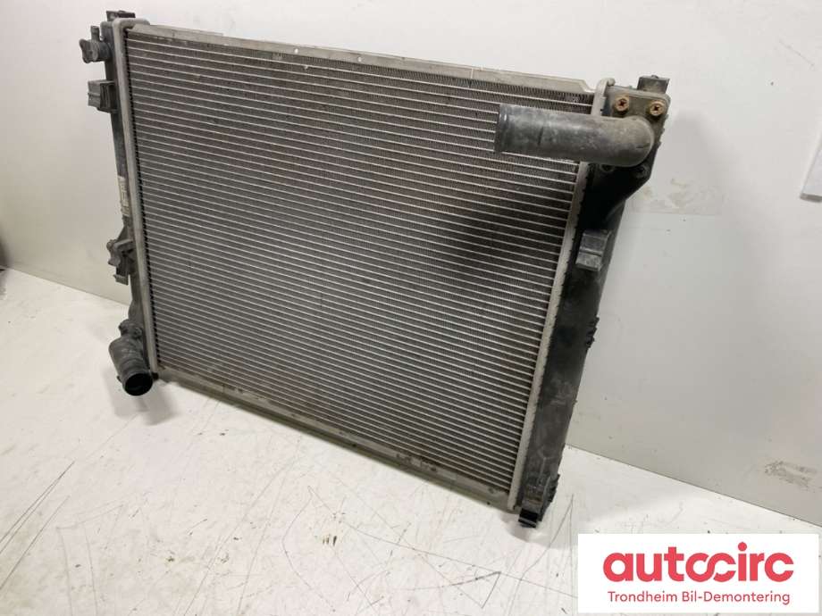 Radiator (automat gir) til Nissan Juke 2014-2018 (Fase 2) (21410BA61A|)