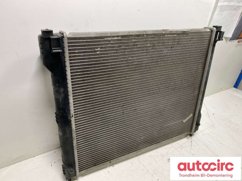 Radiator (automat gir) til Nissan Juke 2014-2018 (Fase 2) (21410BA61A|)
