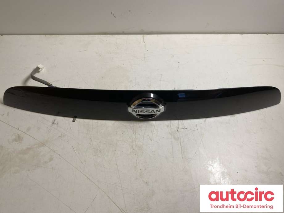 Bakluke/bakdør håndtak til Nissan Juke, 2014-2018 (Fase 2)  (908121KA6H)
