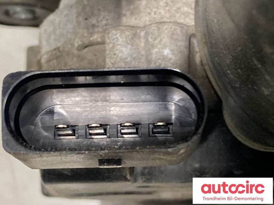Viskermotor foran venstre til Ford Kuga 2013-2019  (2011369|CV44-17504-BE|)