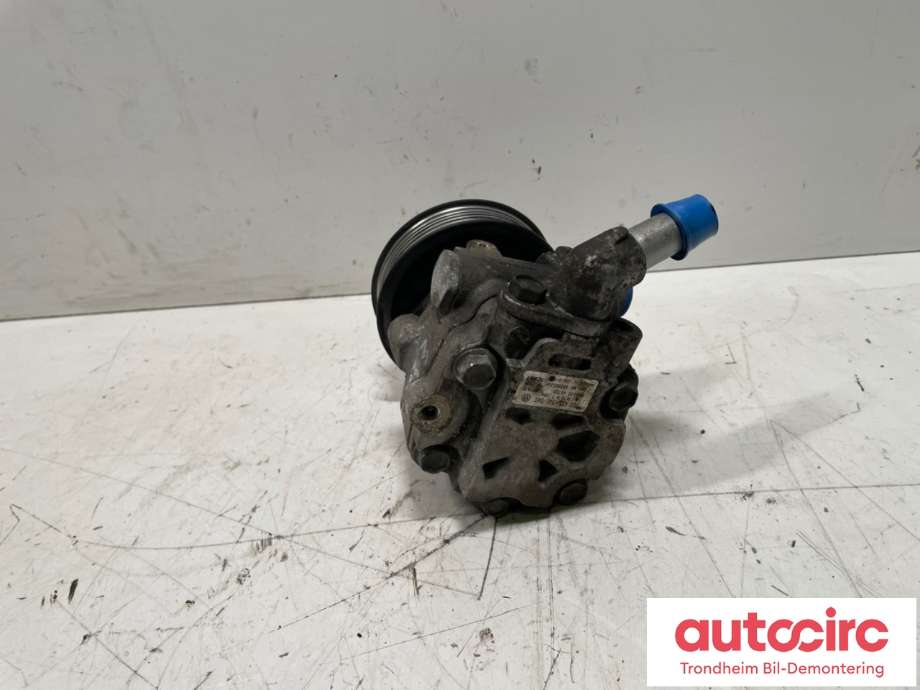 Servo pumpe mekanisk til VW Transporter / Caravelle 2009-2015 (Fase 2) (T5) (T5) (7E0422154E|2H0422154A|)