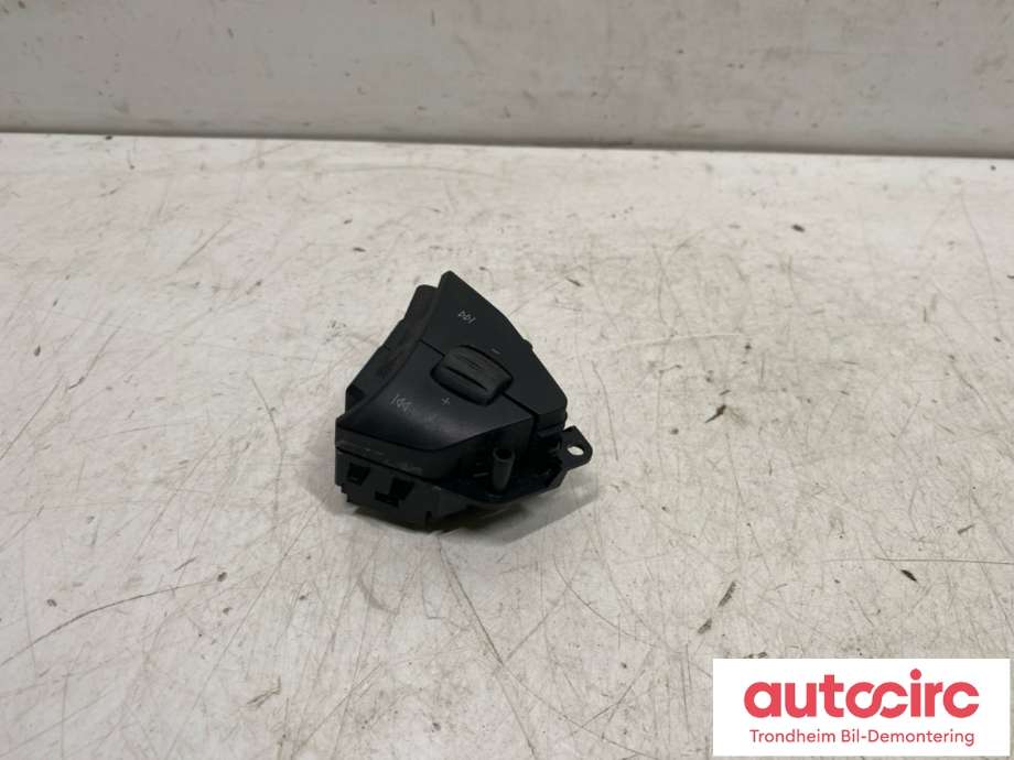 Bryter diverse til Tesla Model S 2013-2016 (Fase 1)  (1013242-00-B|)