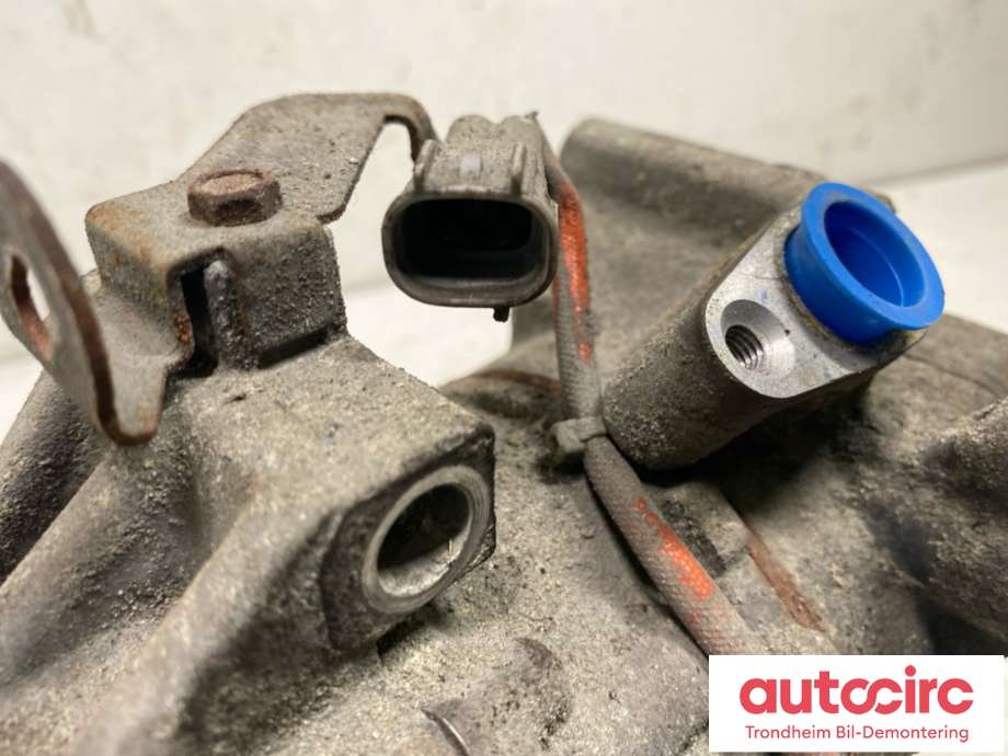 Aircondition kompressor til Toyota Auris 2007-2010 (Type I, Fase 1) (DENSO|8831002390|)