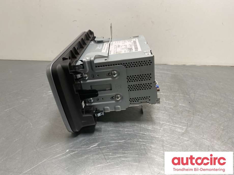 Bilstereo navigasjon til Nissan Leaf 2018-->> (Type II)  (259155SR1A|259155SR1B|)