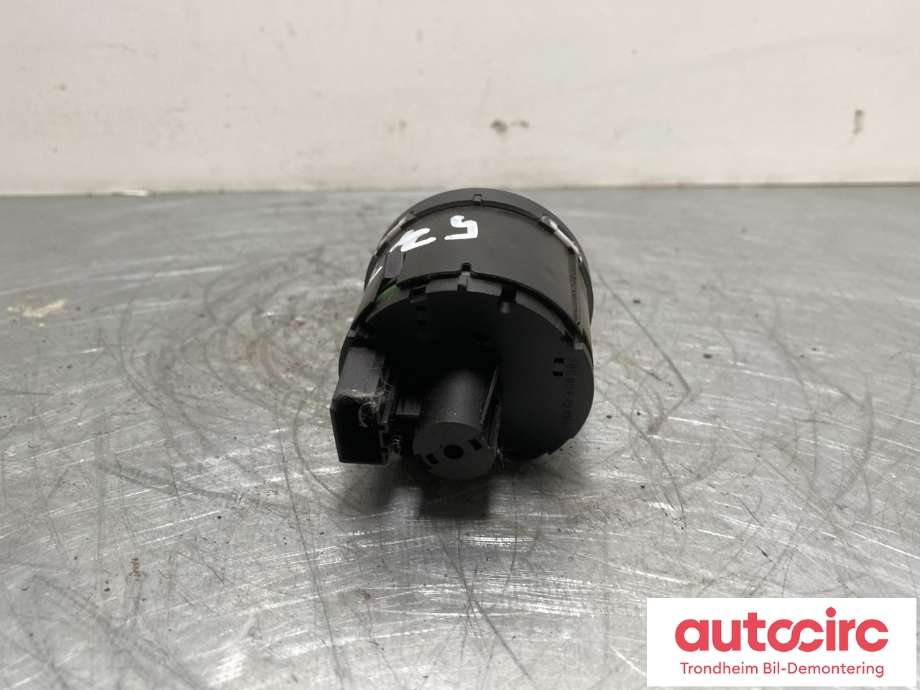 Bryter lys til VW Golf VII 2012-2017 (Fase 1)  (5G0 941 431 BD|)