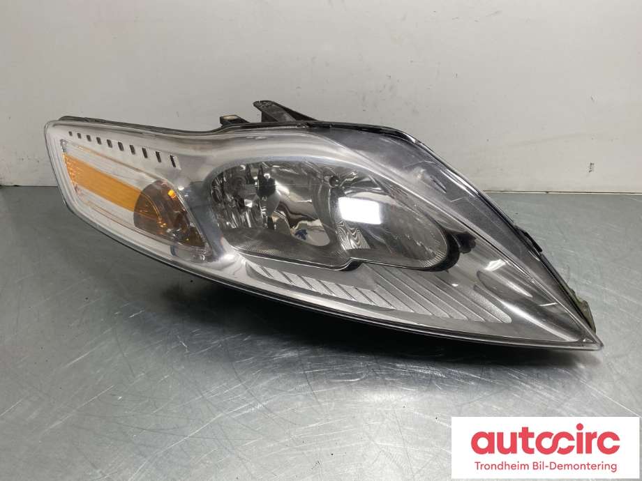 Frontlykt høyre halogen til Ford Mondeo, 2007-2010 (Type IV, Fase 1)  (1893202)
