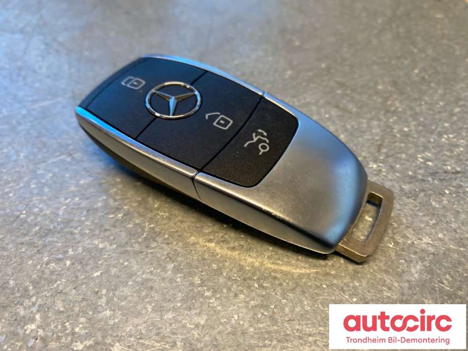 Nøkkel til Mercedes EQB 2022-->>  (A1779055906|)