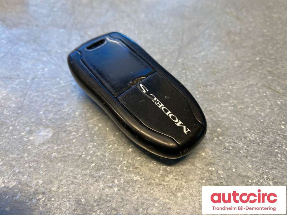 Nøkkel til Tesla Model S 2013-2016 (Fase 1)  (1455937-00-B|)