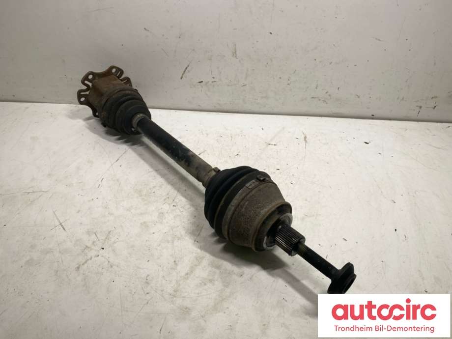 Drivaksel høyre foran, diesel/automat til Audi A6, Allroad 2006-2008 (Type II, Fase 1) (C6) (C6) (4F0407272J|4F0407452X|)