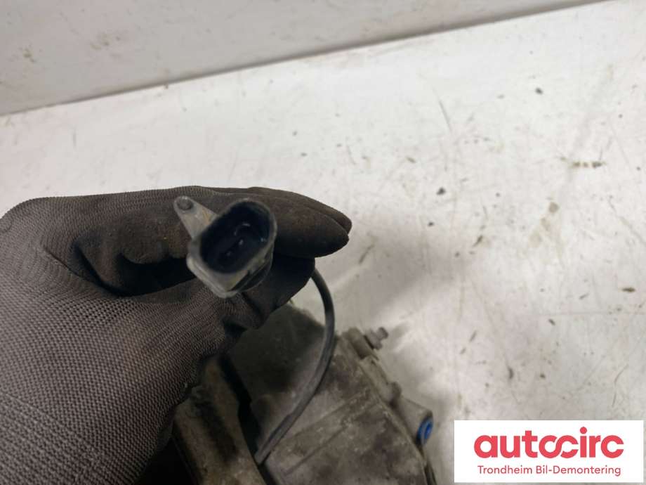Bremsecaliper høyre foran til Audi A6, Allroad 2006-2008 (Type II, Fase 1) (C6) (C6) (4F0 615 124|)