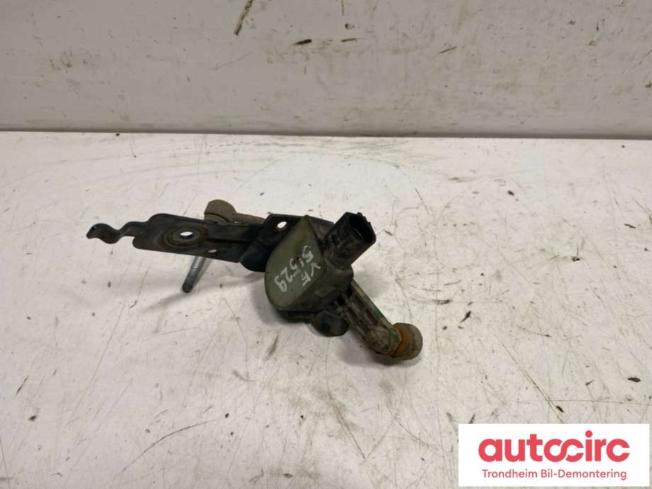 Sensor nivå, venstre foran til Audi A6, Allroad 2006-2008 (Type II, Fase 1) (C6) (C6) (4F0 941 285 B|)