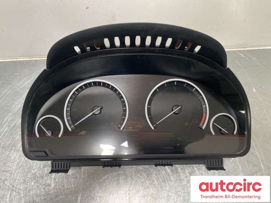 Instrumentpanel til BMW X3, 2010-2017 (F25) (F25) (BOSCH|6831695)