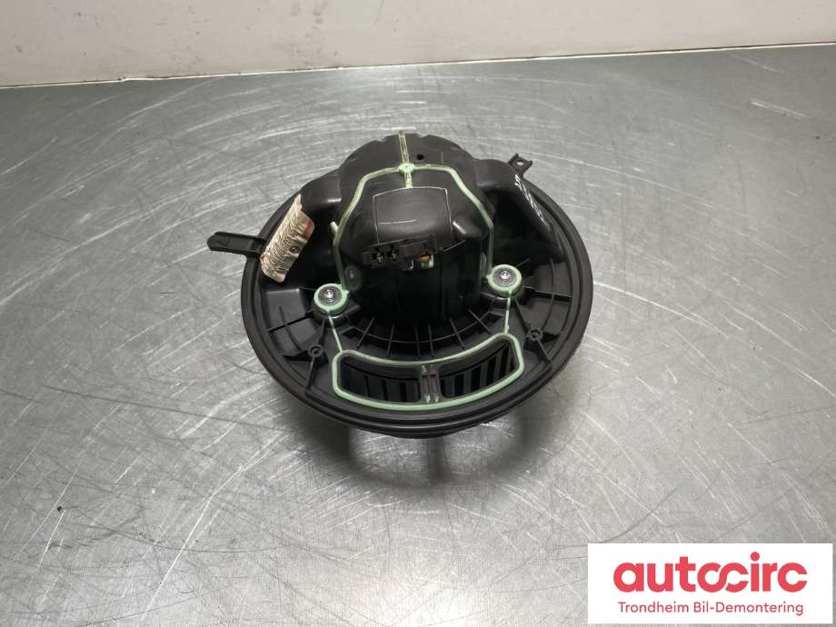 Varmeapparat motor til BMW X3, 2010-2017 (F25) (F25) (64119227670)
