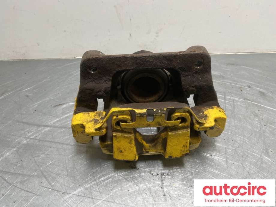 Bremsecaliper høyre foran til BMW X3 2010-2017 (F25) (F25) (34106790922|)