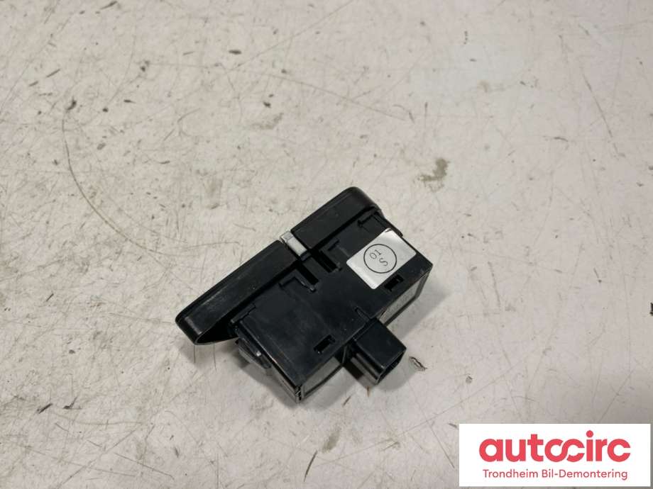 Bryter diverse til Hongqi E-HS9 2022-->> (3720415-QR01|)