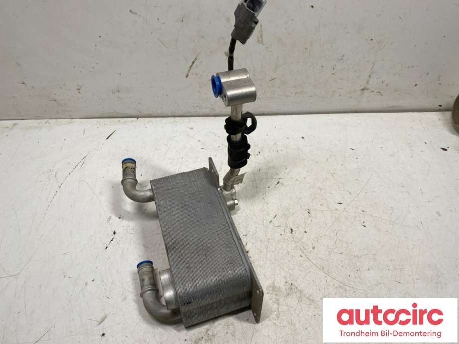 Aircondition radiator til Hongqi E-HS9 2022-->>  (8105050-QR01|)