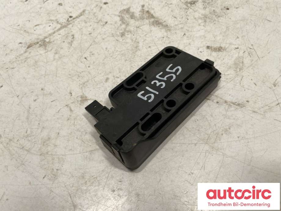 Antenne forsterker til Porsche Cayenne 2010-2017 (92A) (92A) (7PP 962 132 A|)